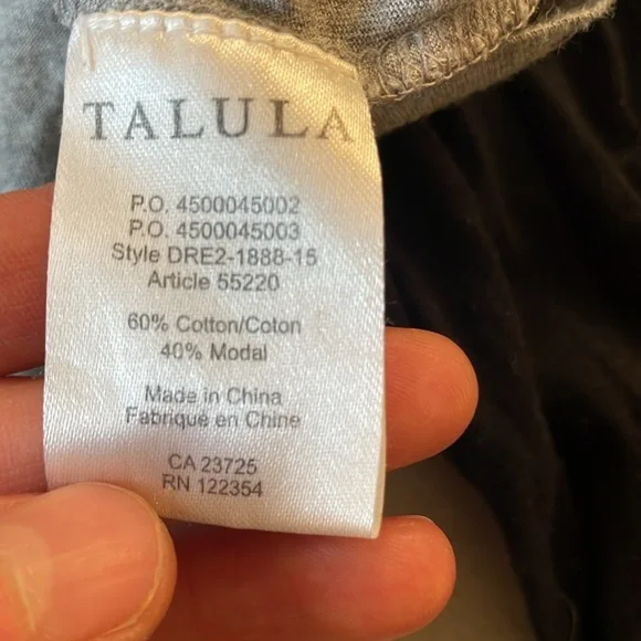 Talula Cropped Raglan Top - Picture 4 of 4